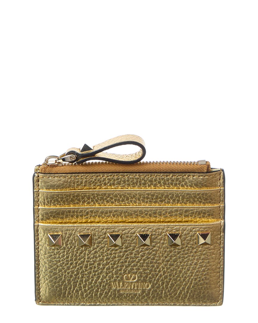 Valentino Garavani Valentino Rockstud Grainy Leather Card Case In Gold
