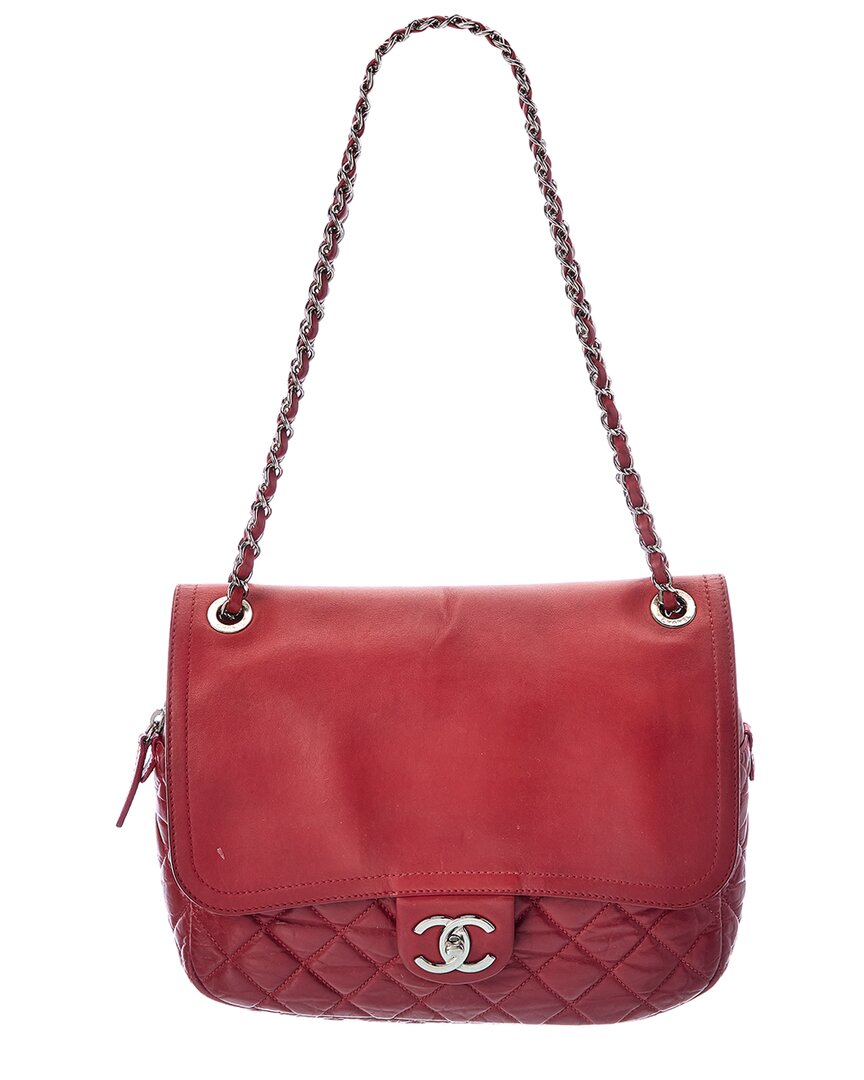 Pre-owned Chanel Red Calfskin Leather Flap Messenger Bag (authentic )