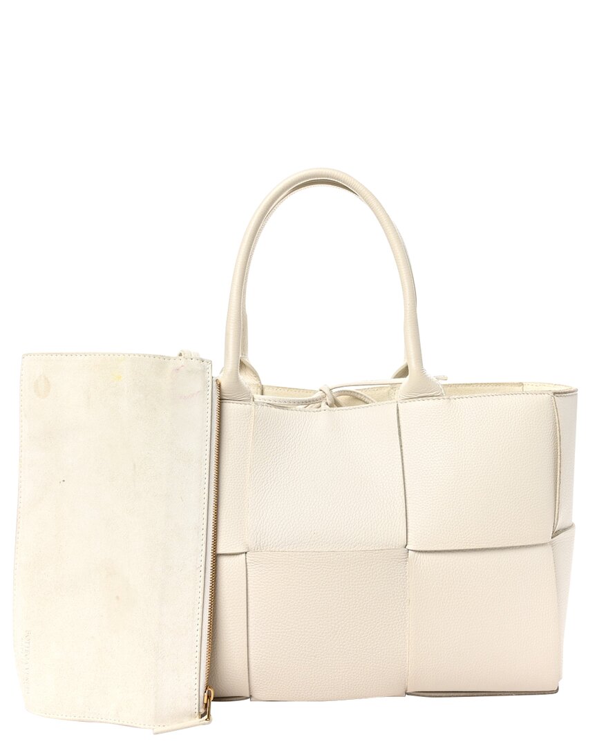 Bottega Veneta White Maxi Intrecciato Leather Small Arco Tote (authentic Pre-  Loved)