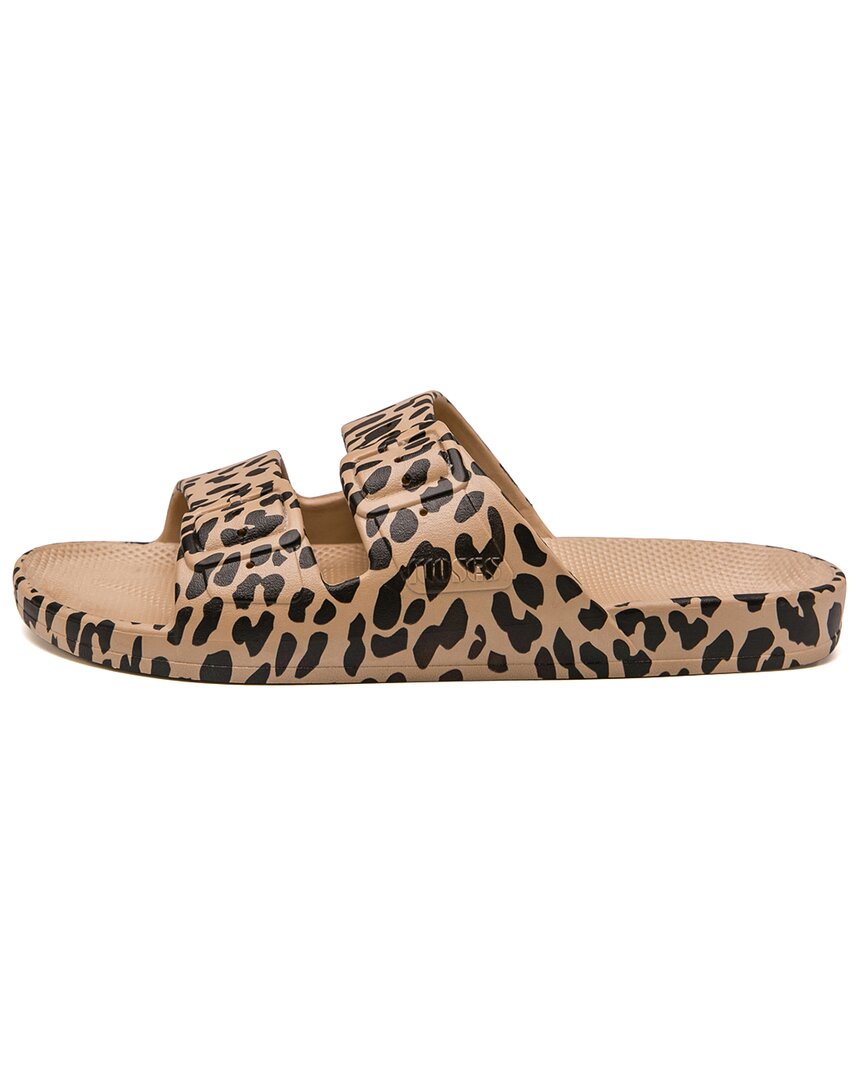 Freedom Moses Beige Leo Camel Leopard Print Sandals In Neturals