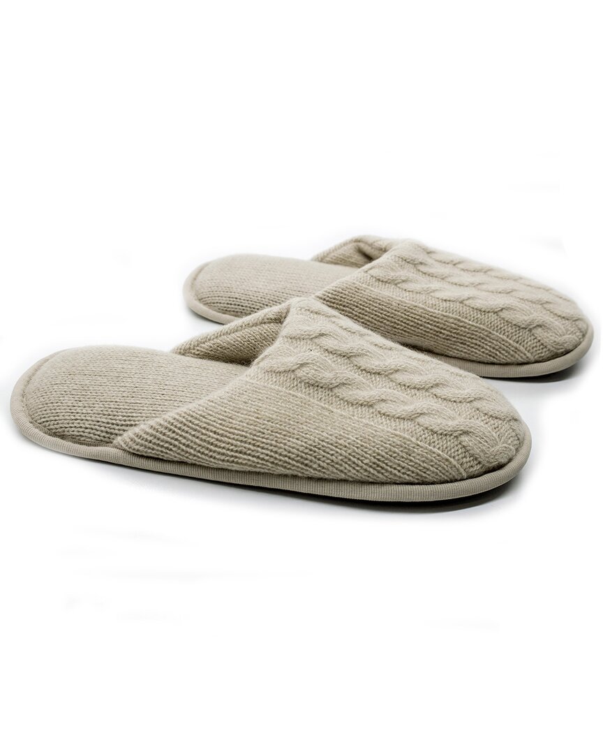 Portolano Ladies Slippers With Cables In Oatmeal