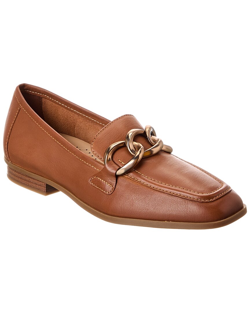 Clarks Sarafyna Iris Leather Loafer
