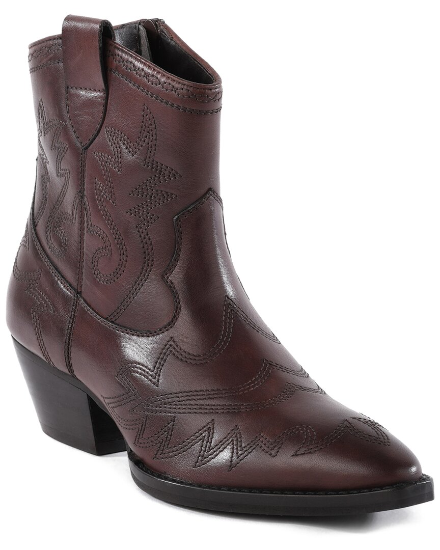 Seychelles Eagle Rock Short Western Boot In Brown