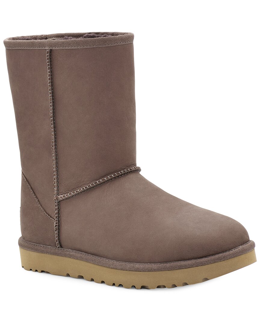UGG UGG CLASSIC SHORT LEATHER BOOT