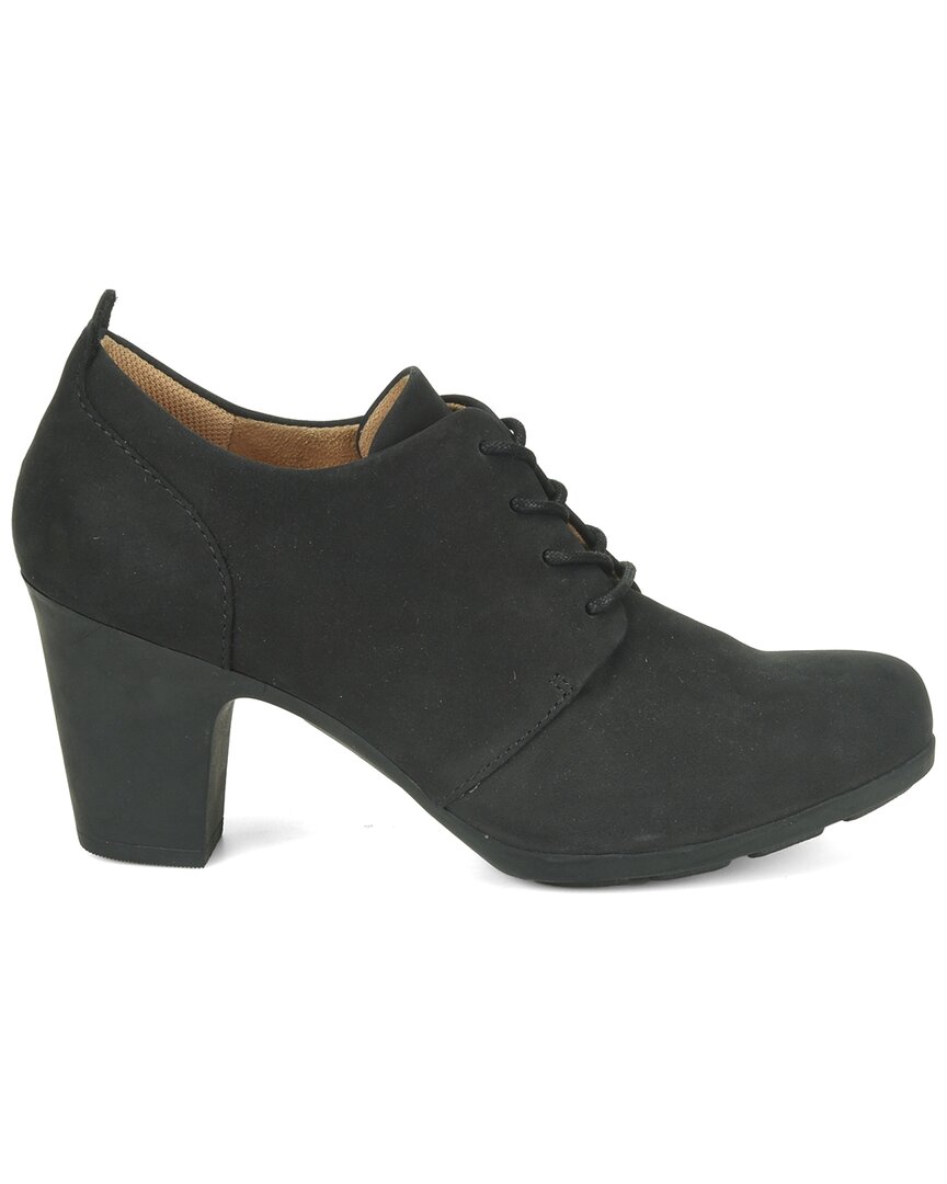 Comfortiva Neacy Leather Shootie In Multi