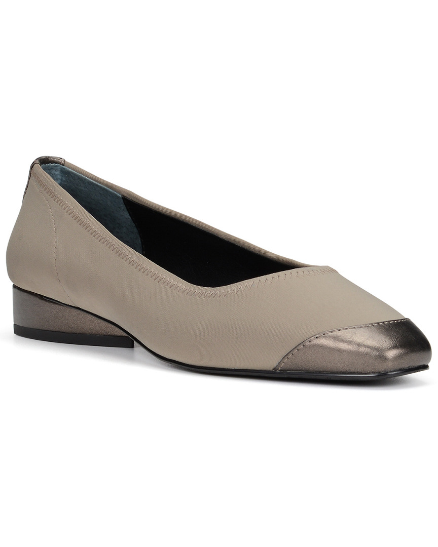 Donald Pliner Issa Crepe Flat In Neutral