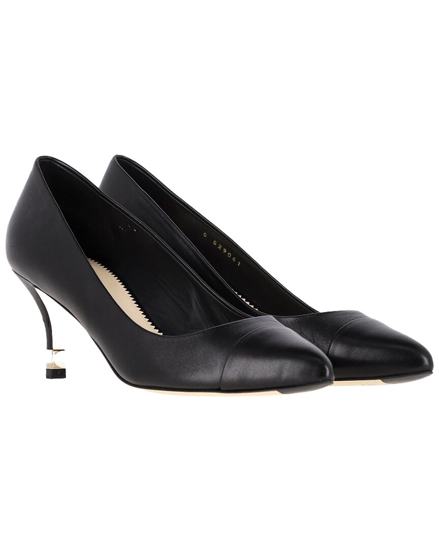 Pre-owned Chanel Women's Leather Cap Toe Pearl Detail Cc Logo Pump (authentic Pre-loved)