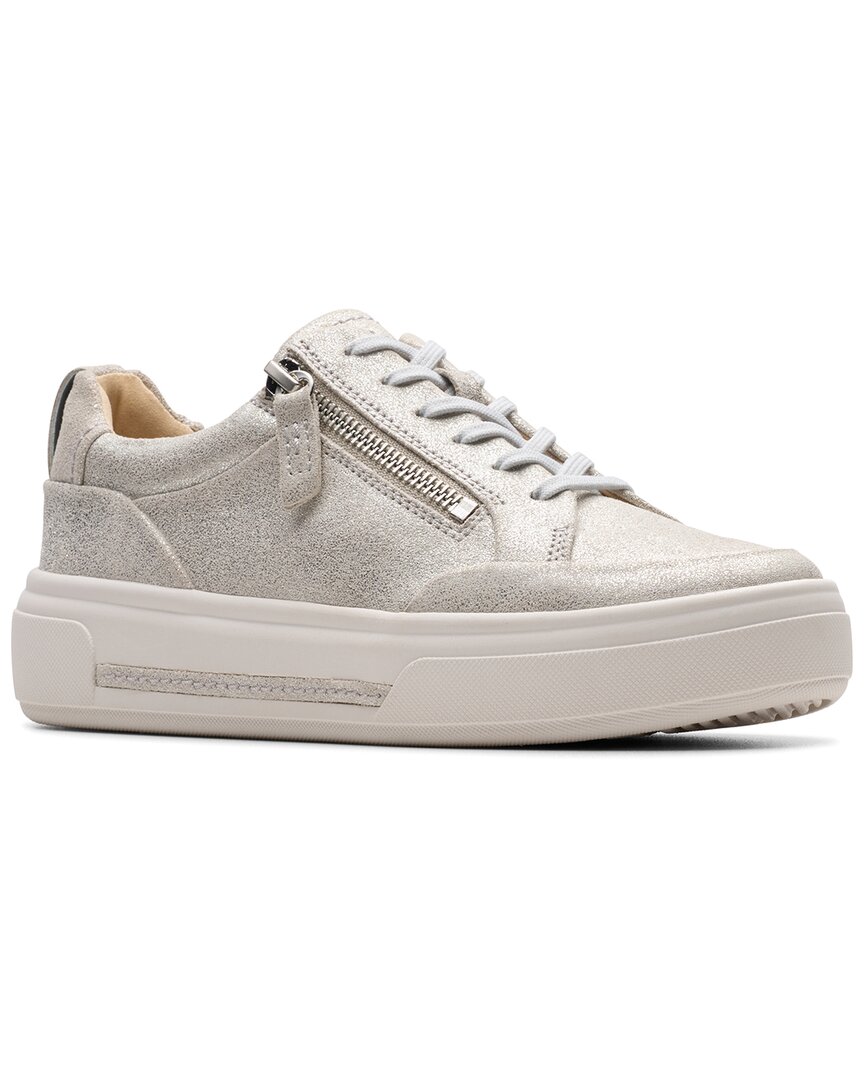 Clarks Hollyhock Zip Sneaker In Neutral