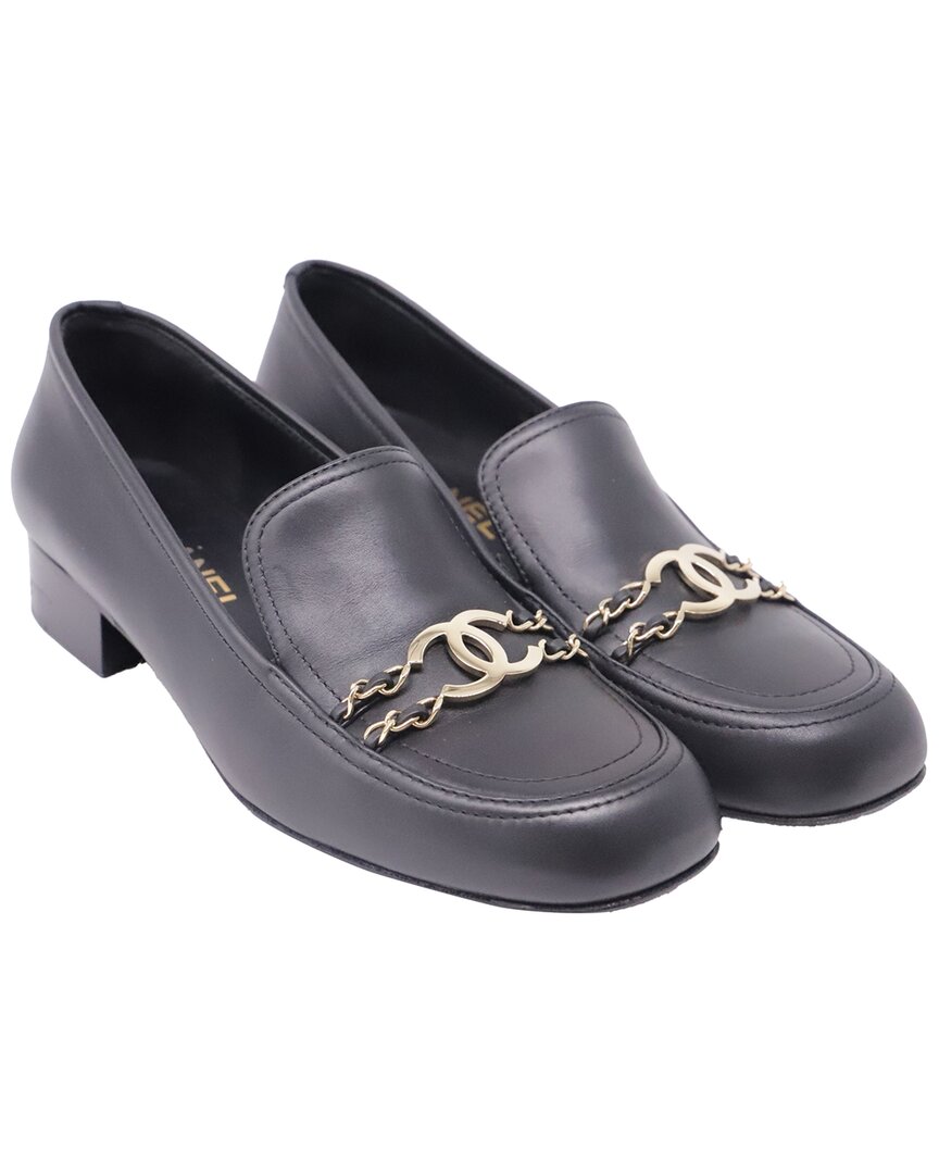 Pre-owned Chanel Women's Leather Cc Chain Loafer (authentic Pre-loved)