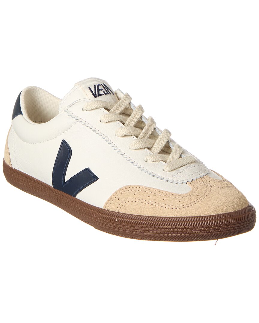 Veja Low-top Silhouette Sneakers With Contrast Rubber Sole In White