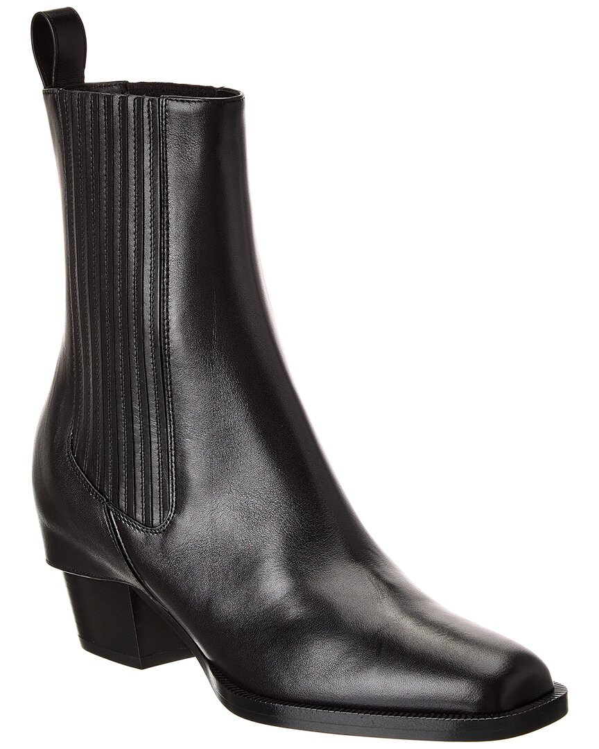 Fendi Boots In Black