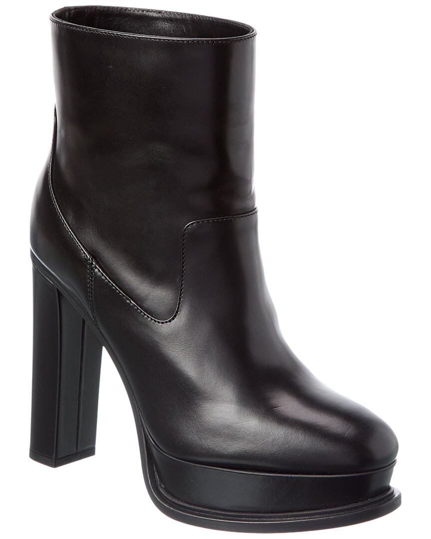 Alexander Mcqueen Boxcar Leather Platform Boot In Black