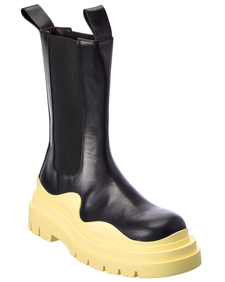 BOTTEGA VENETA: Tire leather boots - Black