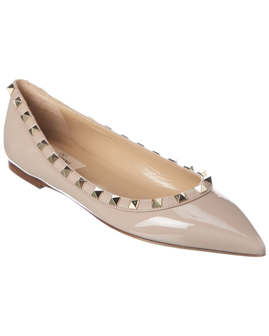 Valentino Pointed Toe Flat Shoes With Gold-tone Rockstuds In Pink