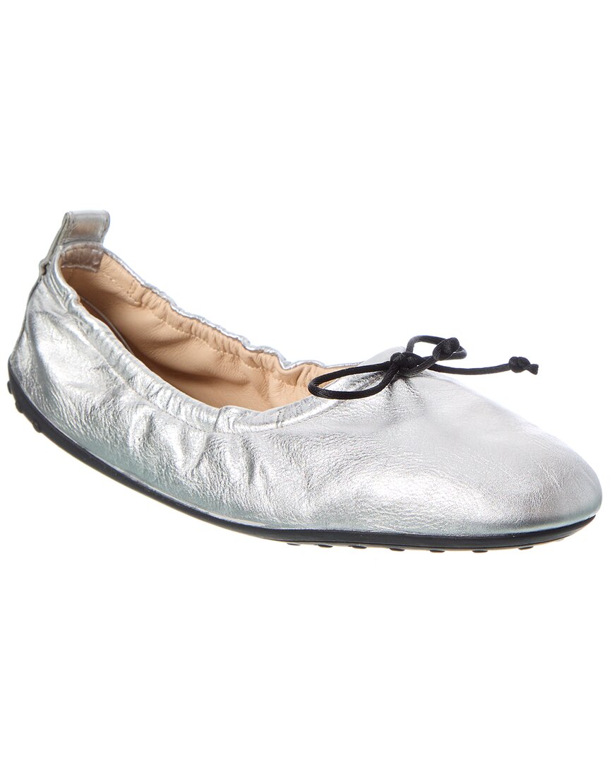 Shop Tod's Leather Ballerina Flat In Silver