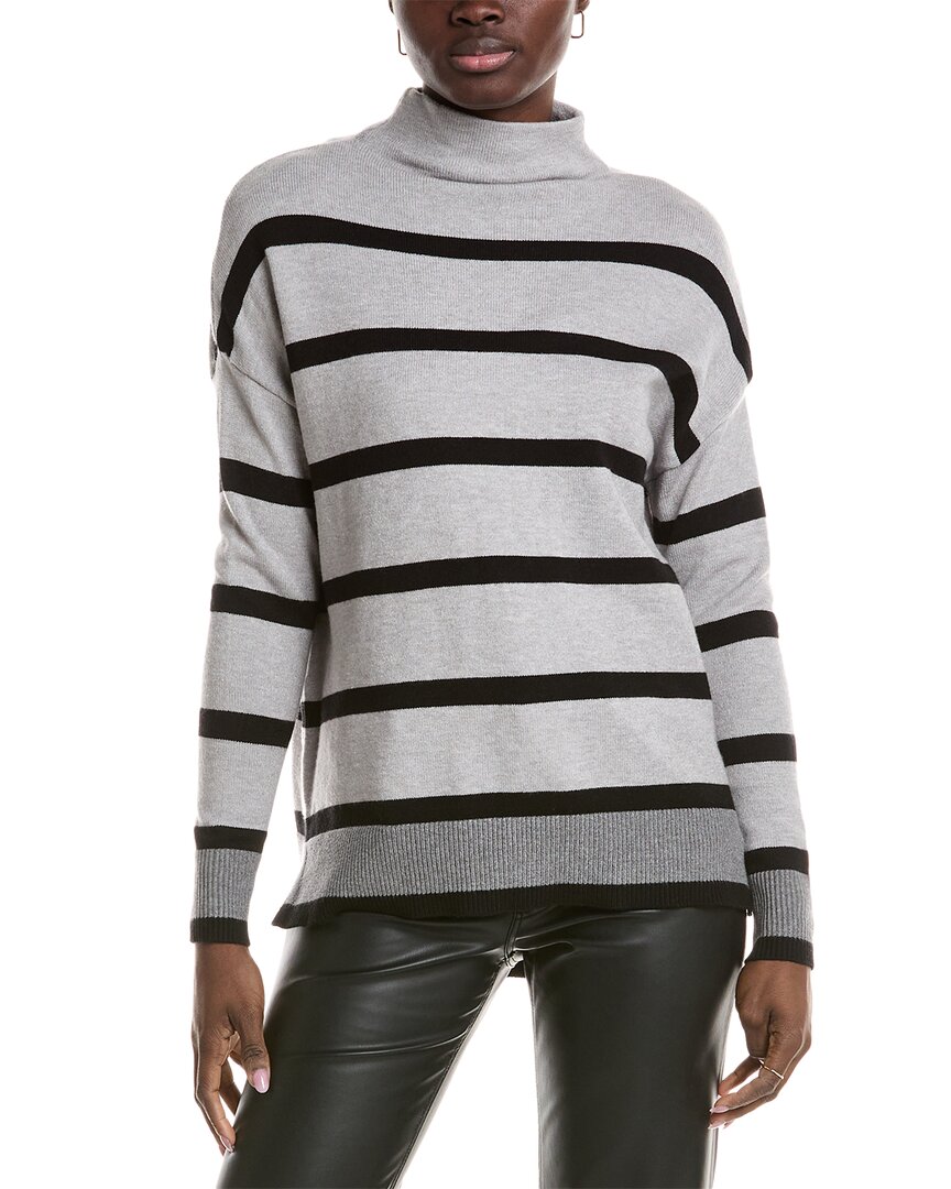 T Tahari Pullover In Grey