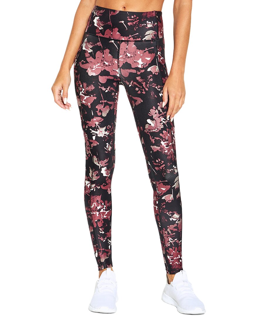  Marika: Printed Leggings