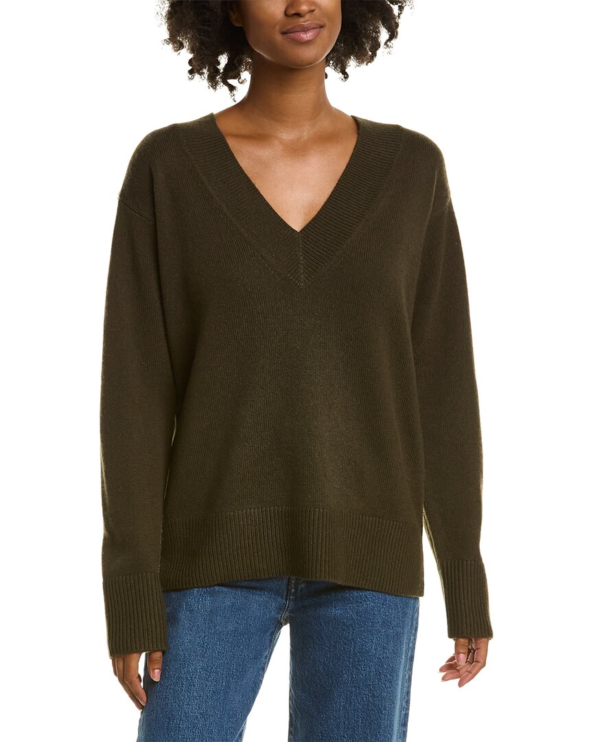 Vince Wide Wool & Cashmere-blend Tunic In Green