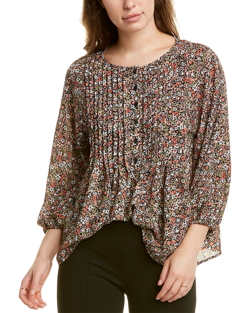 Image of Max Studio Button Front Top