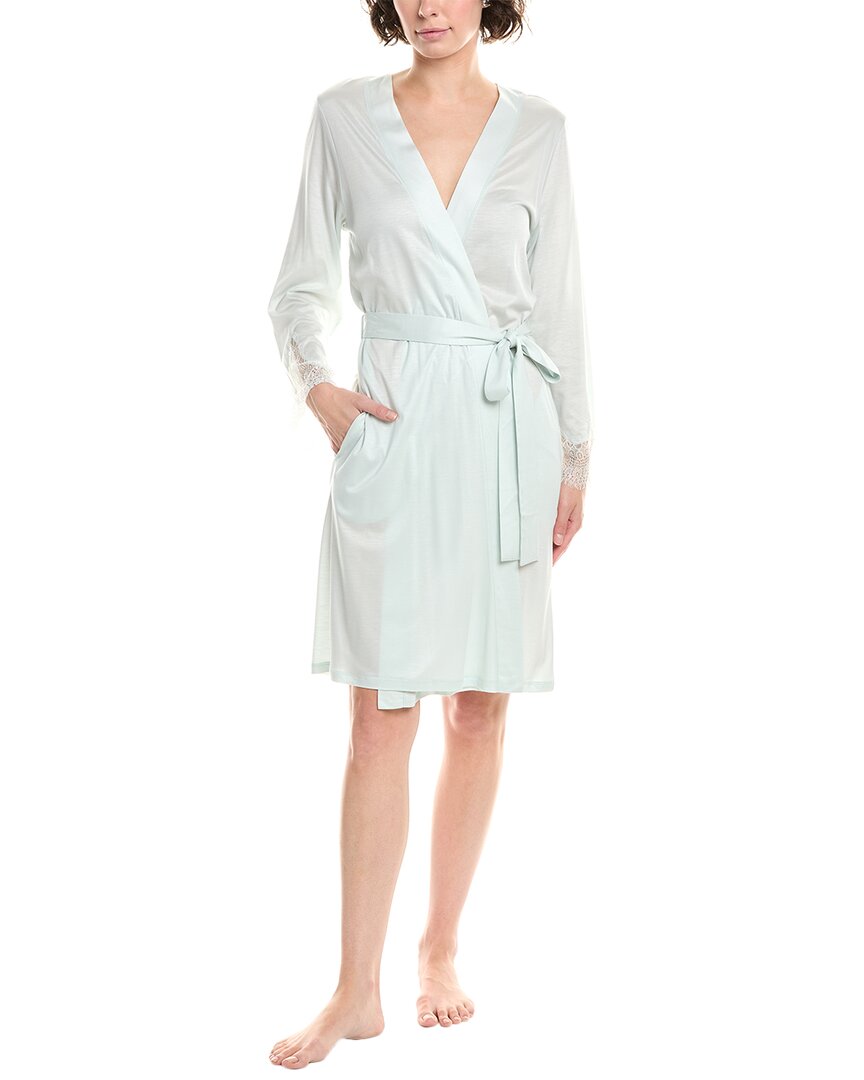 Hanro Scalloped Lace Robe In White