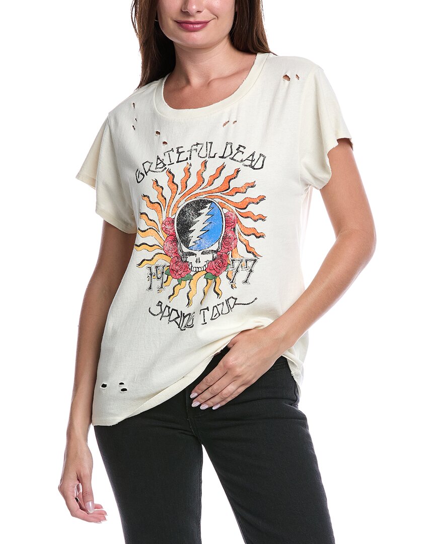 Chaser Distressed Graphic T-shirt In White