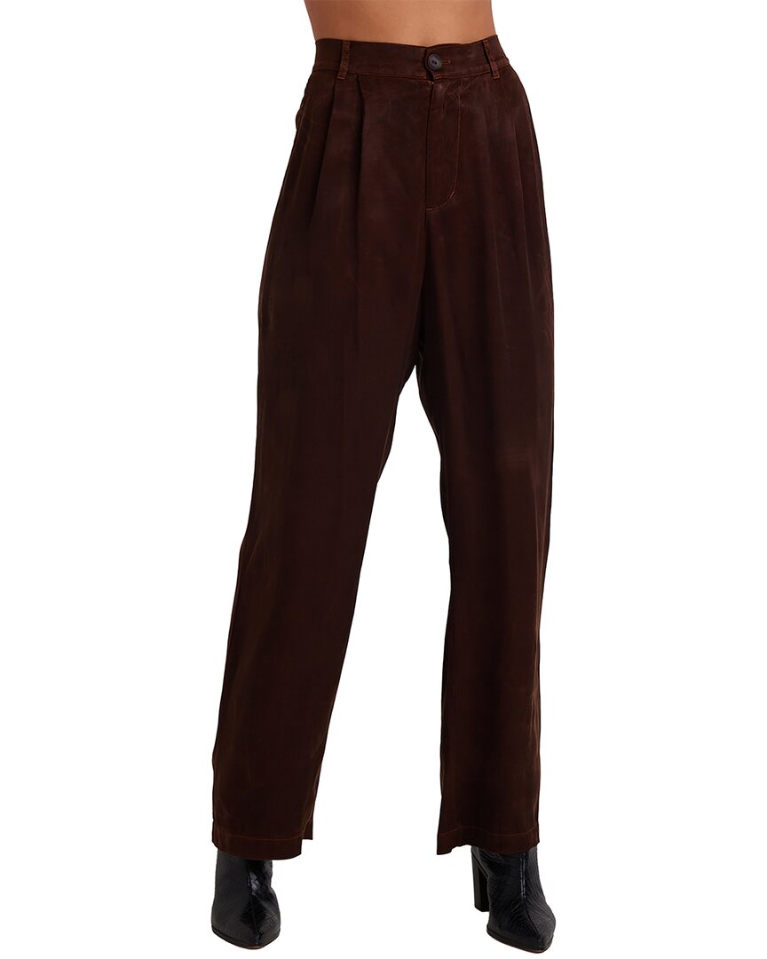 Bella Dahl Pleat Front Trouser In Brown