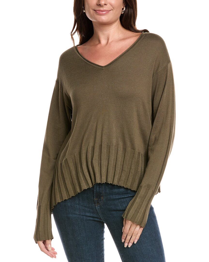 Planet Cropped V-neck Sweater In Green