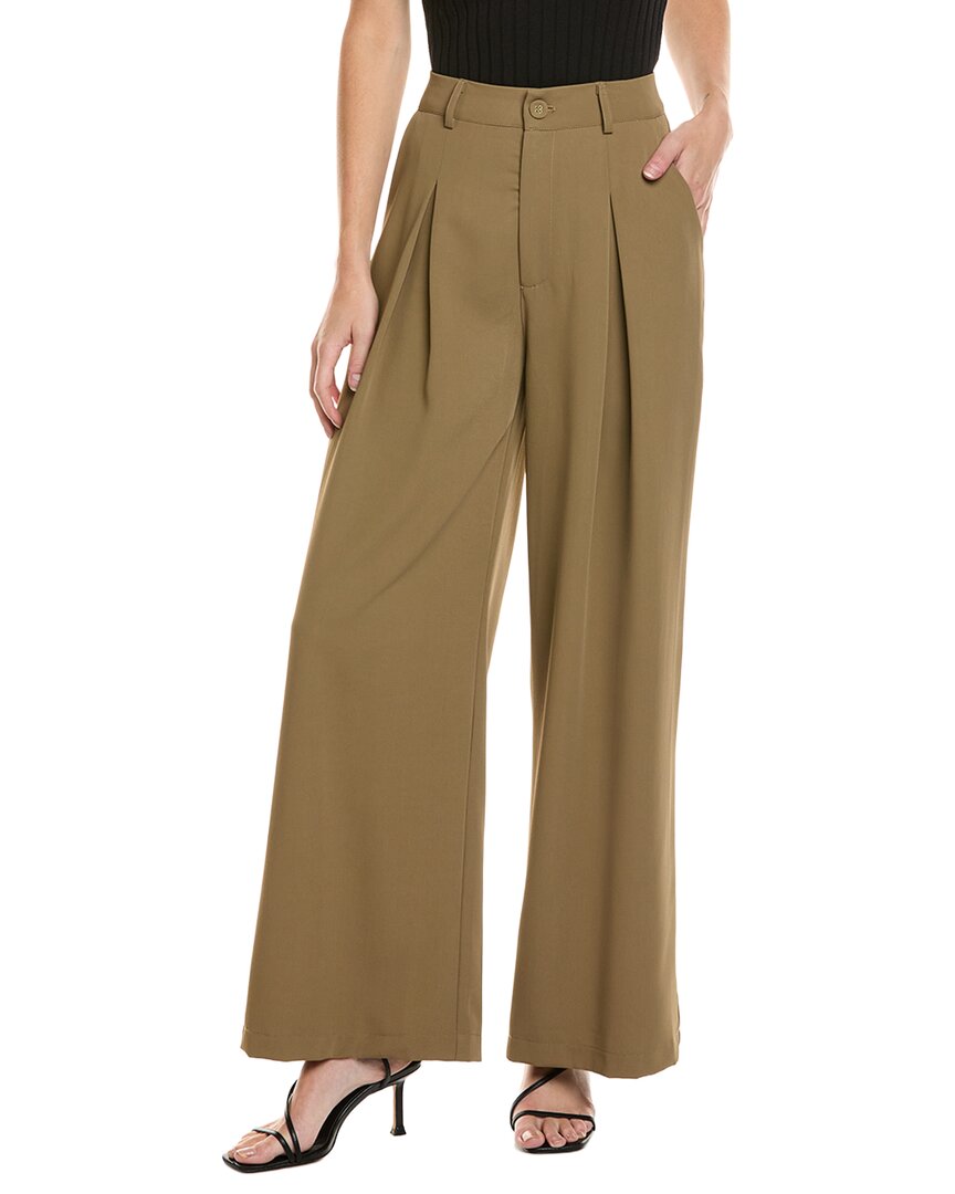 Gracia Pleated Wide Leg Pant In Brown