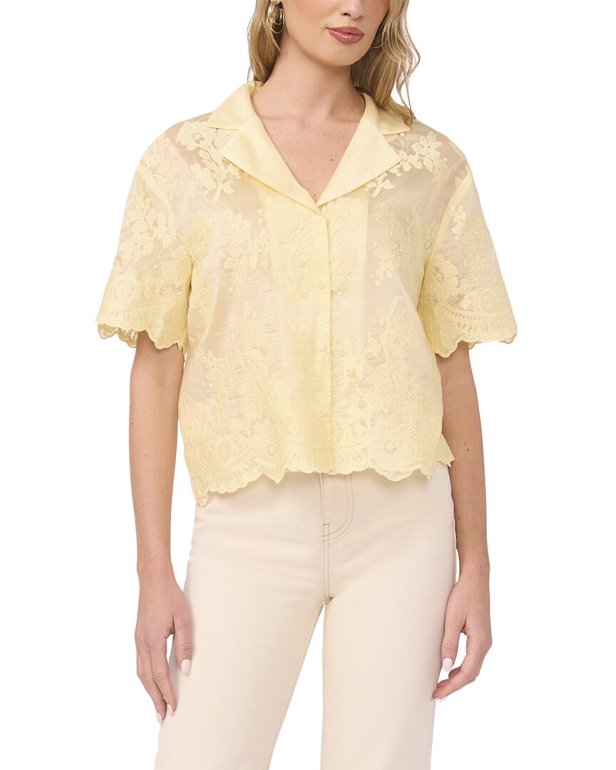 Vince Camuto Relaxed Collat Button Front Blouse In Animal Print