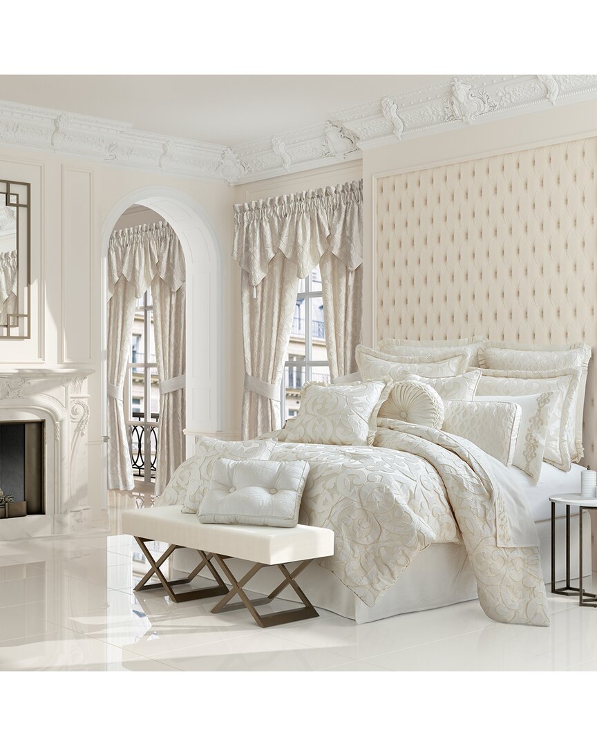 ROYAL COURT J. QUEEN NEW YORK LA BOHEME COMFORTER SET