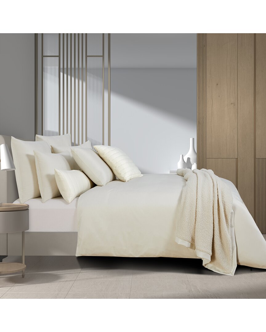 J. Queen Modern Valencia Duvet Set