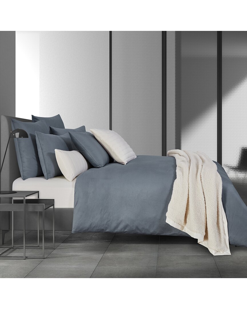 J. Queen Modern Valencia Quilt Set