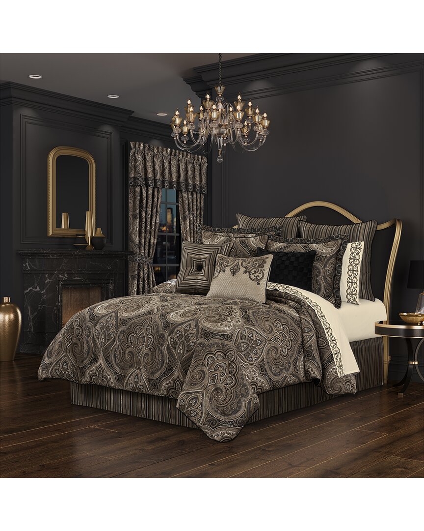 J Queen New York J. Queen New York Cipriana Comforter Set