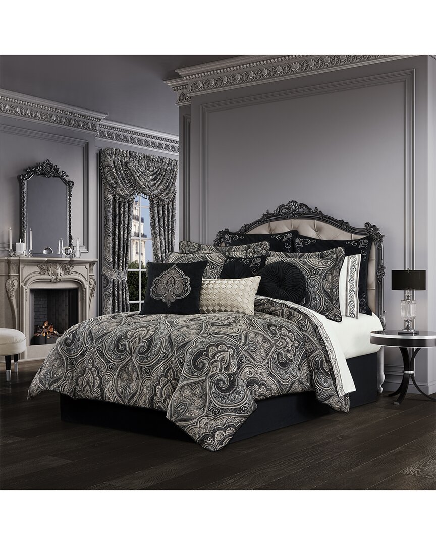J Queen New York J. Queen New York Five Queens Court Davinci Comforter Set