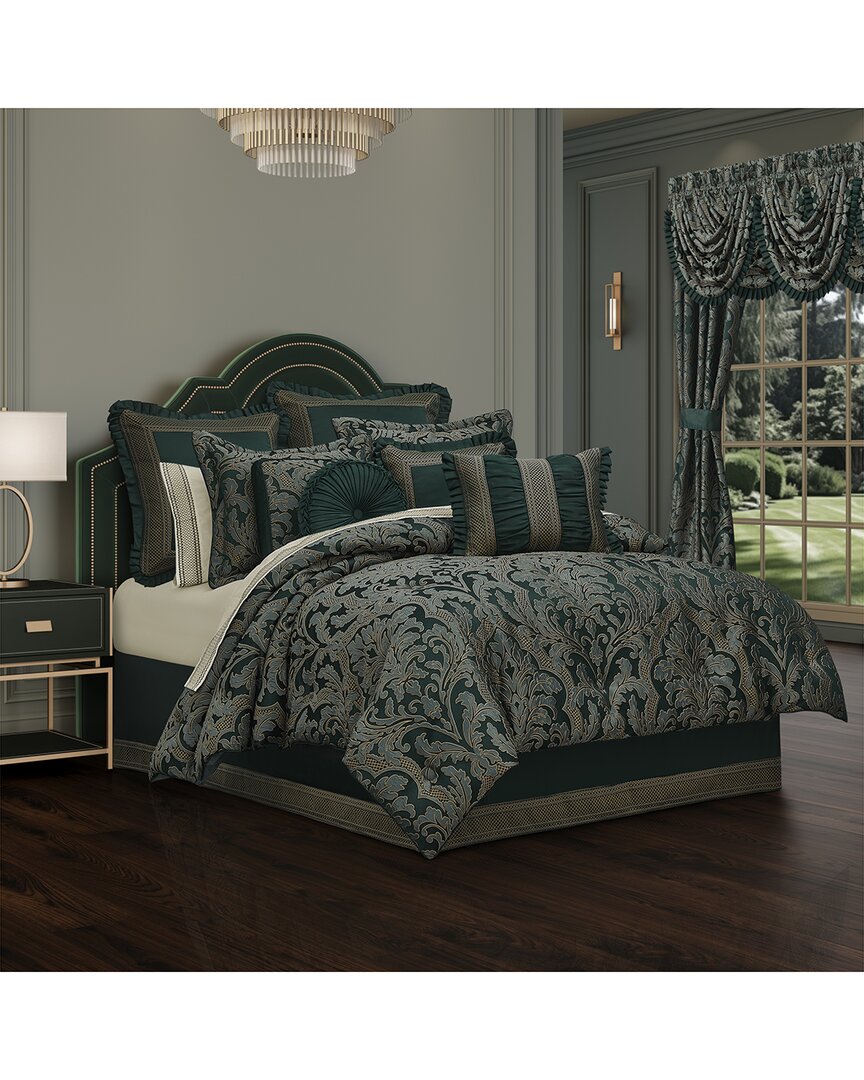 J Queen New York J. Queen New York Bellini Comforter Set