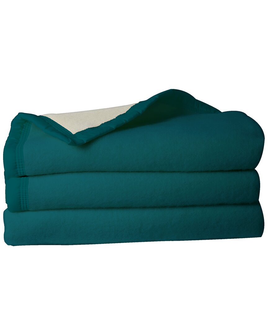 Poyet Motte 500 Gsm Aubisque Wool Blanket In Green