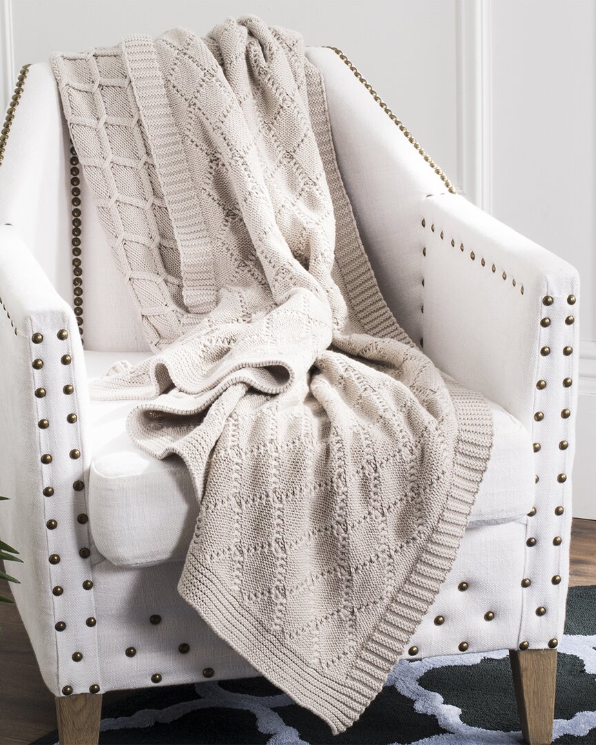 Safavieh Petal Knit Throw