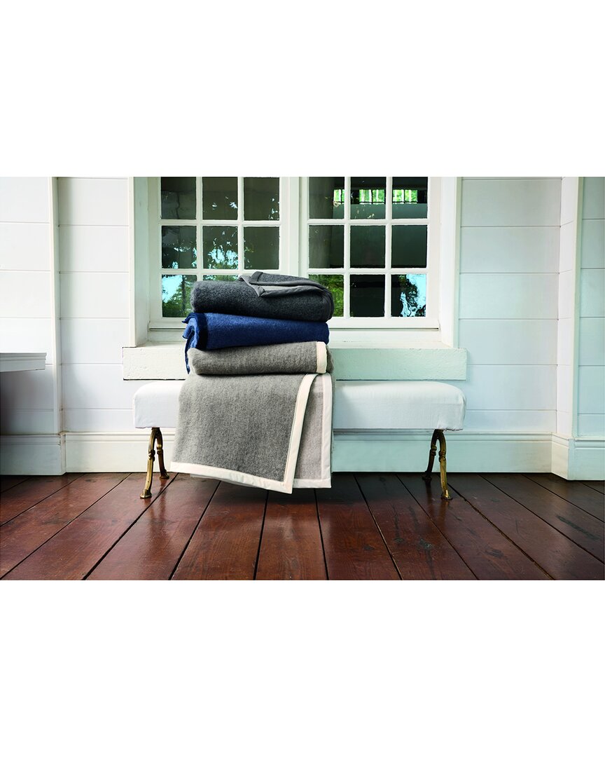 Anne De Solene Frima Blanket