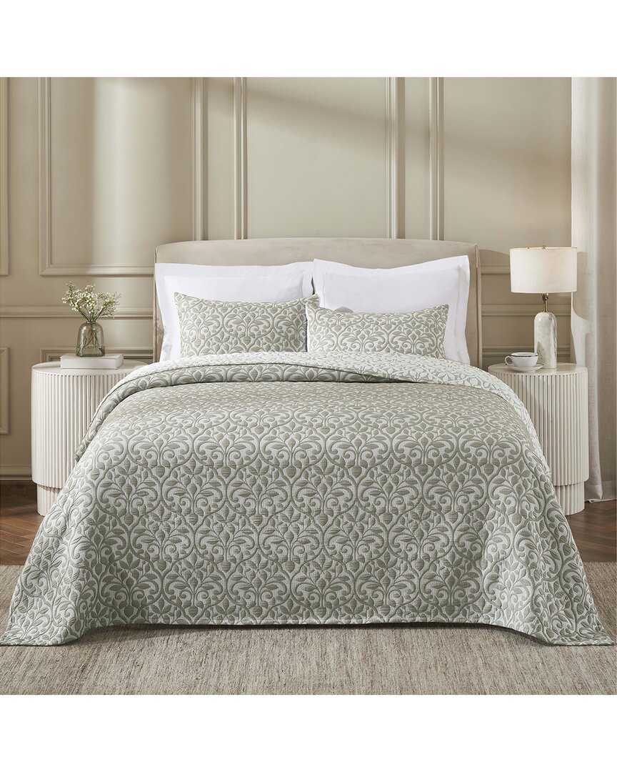 Superior Vineyard Blend Matelasse Woven Coverlet In Green