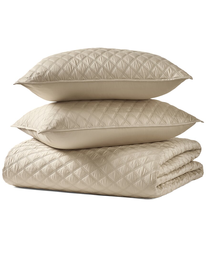 J Queen New York Premier Sateen Quilt Set - Gold