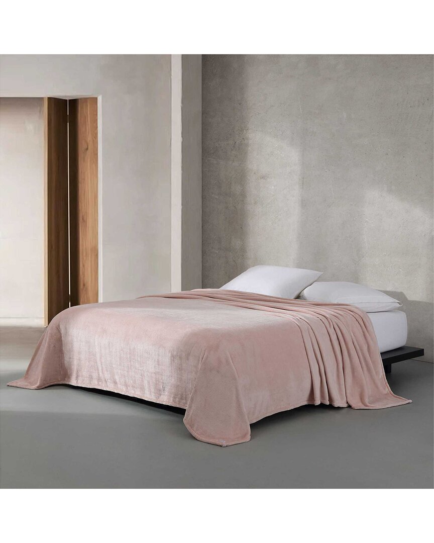 Calvin Klein Core Plush Solid Plush Blanket