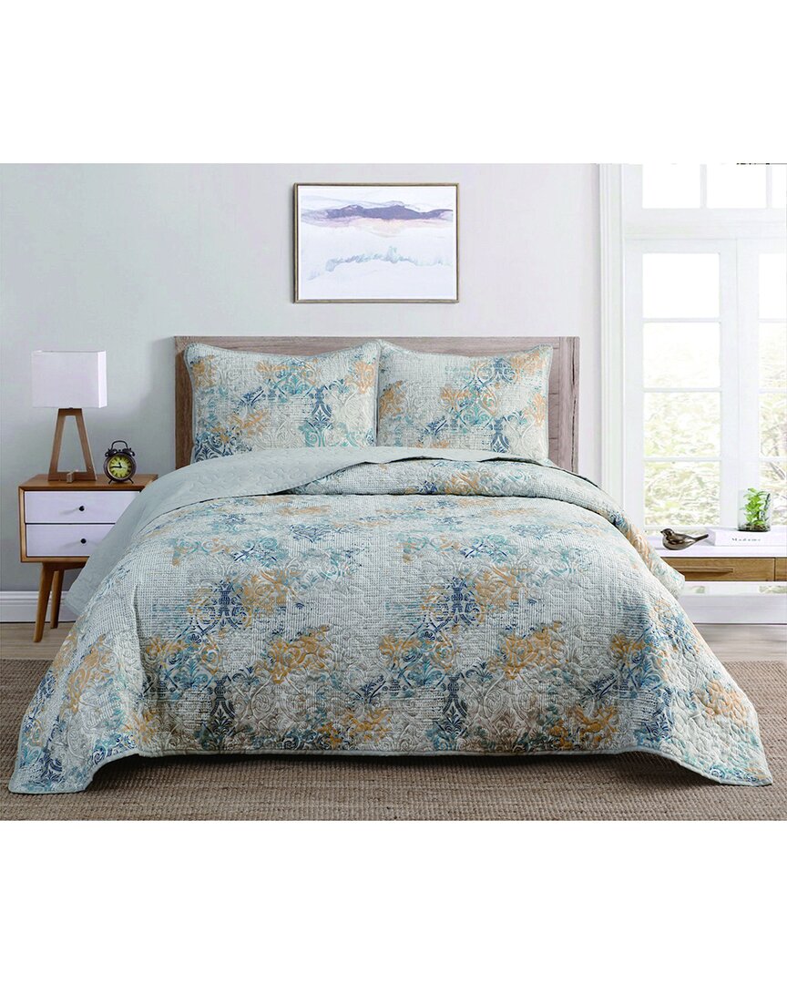 Dan River Reversible Quilt Set