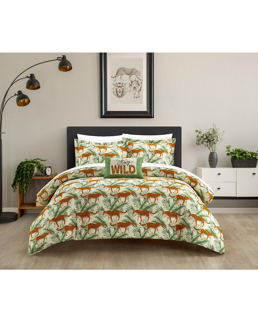 New York And Company New York & Company Safari Comforter Set In Multi