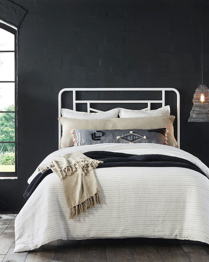 Amity Home Cambria Duvet Cover In White