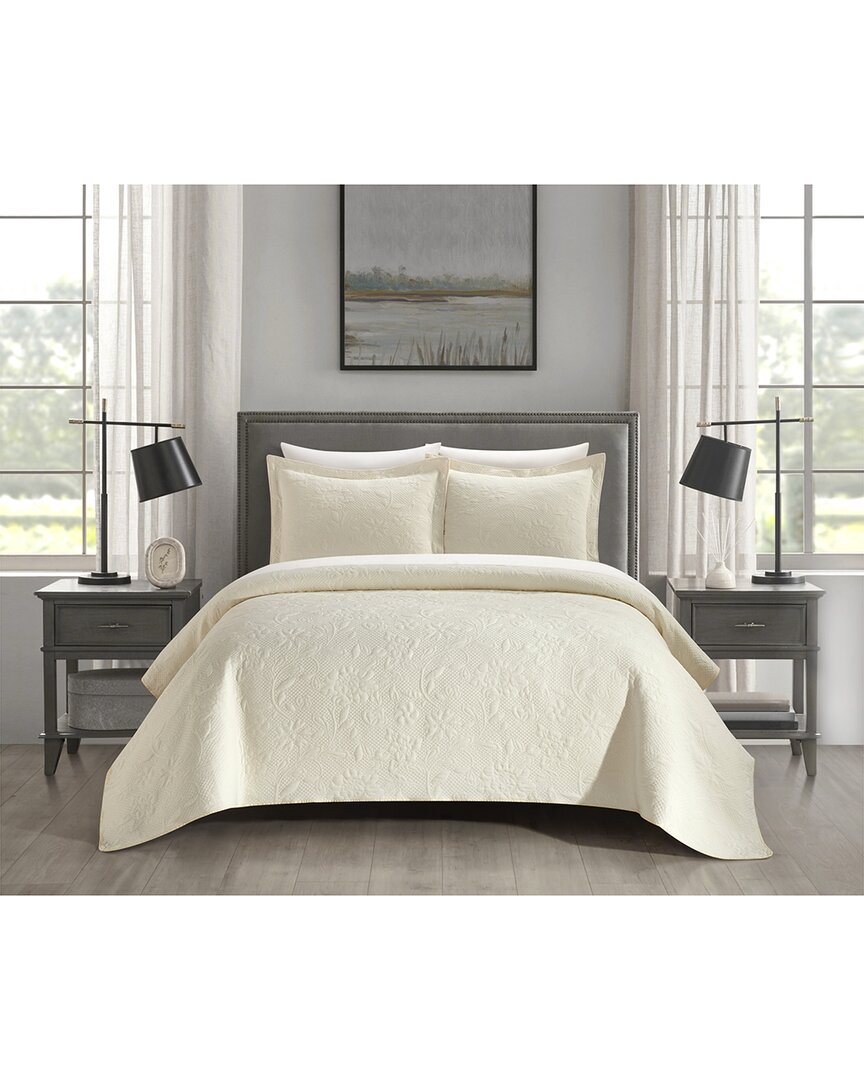 New York And Company Austin Quilt Set In Beige
