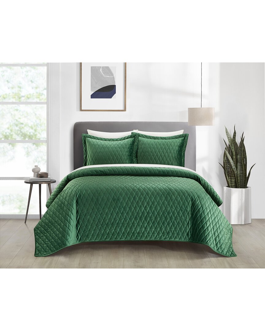 Shop New York And Company New York & Company Wafa Bed In A Bag Quilt Set In Green