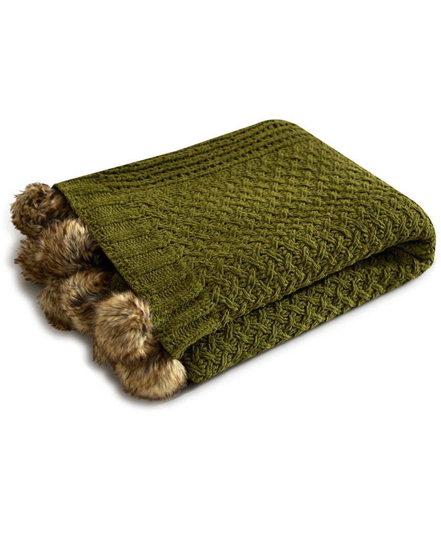 New York And Company Dorsey Throw Blanket In Green