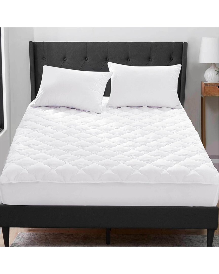 Unikome 100% Cotton Four Leaf Clover Quilted Down Alternative Mattress Pad In White