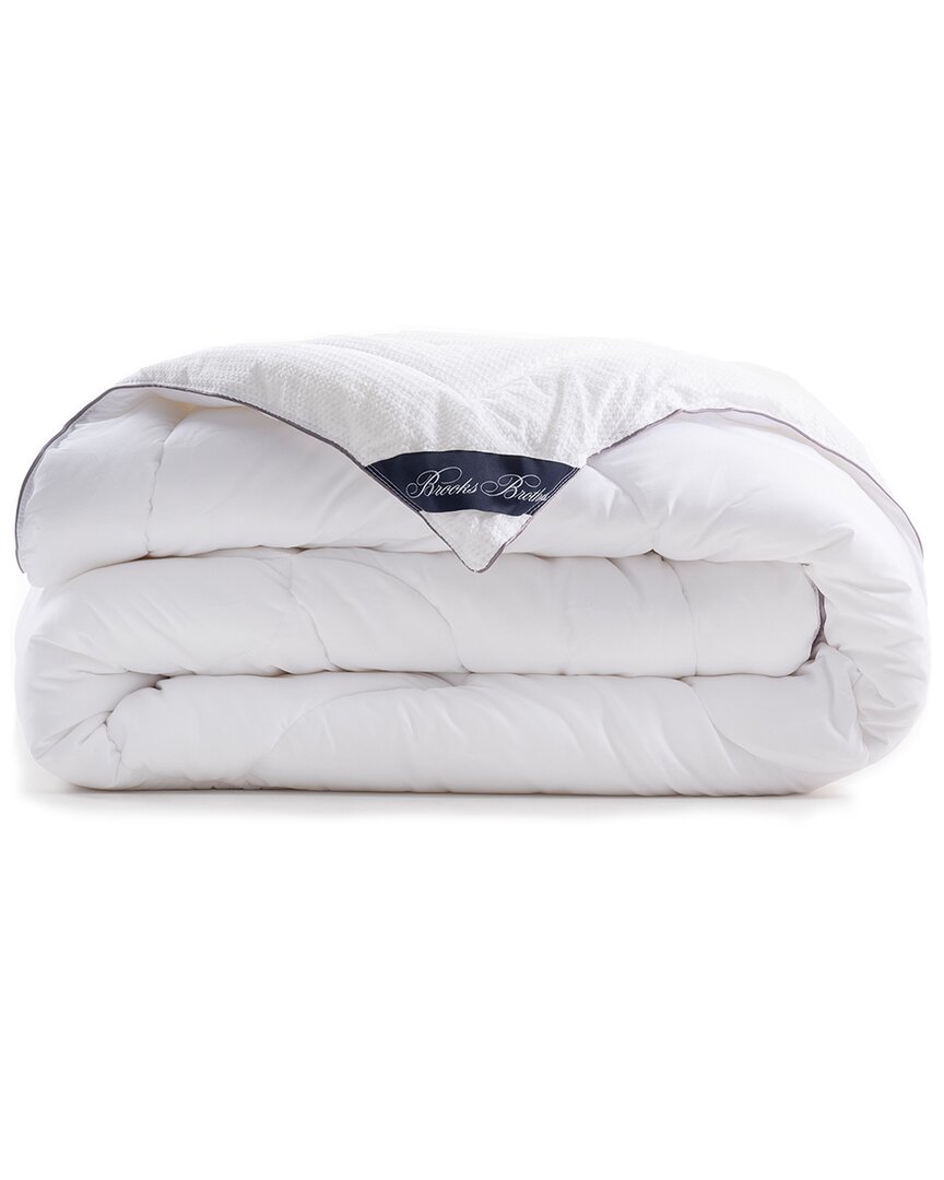 Brooks Brothers Wellsoft Quilt In White