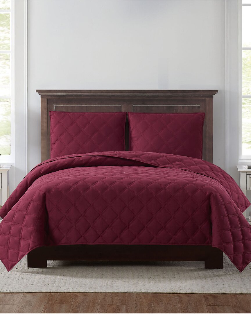 Truly Soft 3pc Quilt Set In Burgundy